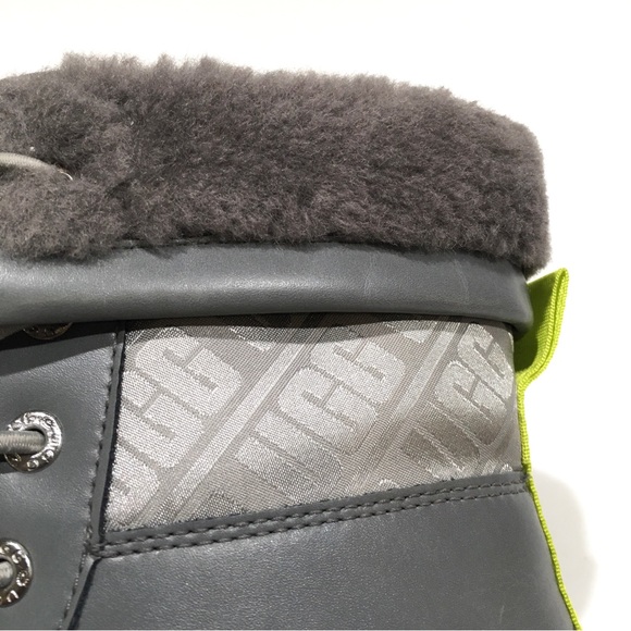UGG BUTTE II CWR SNOW BOOTS -METAL GRAY WATERPROOF LEATHER -KIDS US 4 -NEW - Picture 8 of 11